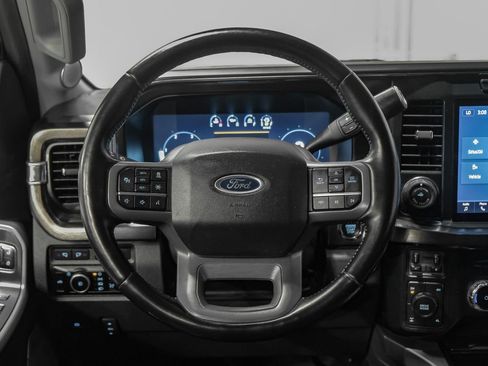 Used 2024 Ford F250 Lariat w/ Lariat Ultimate Package AWD/4WD image 15
