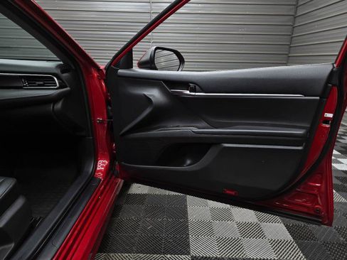 Used 2022 Toyota Camry SE AWD/4WD image 31