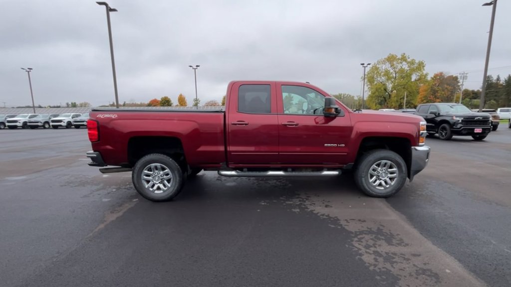 Used 2017 Chevrolet Silverado 2500 LT w/ All Star Edition AWD/4WD image 9