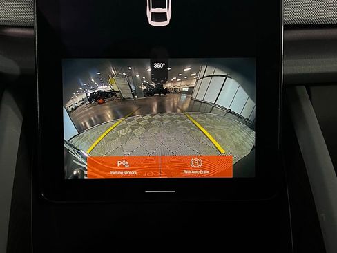 Used 2023 Polestar Polestar 2 w/ Pilot Pack image 22