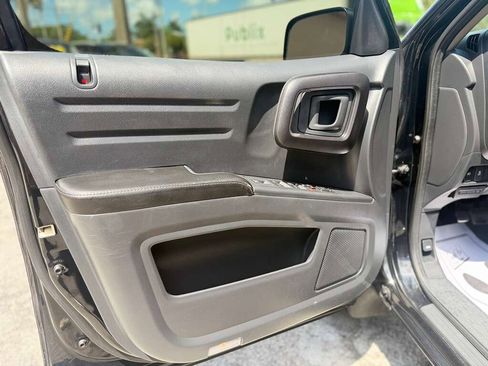Used 2013 Honda Ridgeline Sport image 11
