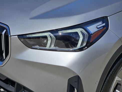 Used 2025 BMW X1 xDrive28i image 7