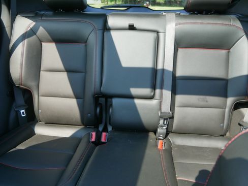 Used 2024 Chevrolet Equinox RS w/ RS Leather Package AWD/4WD image 13