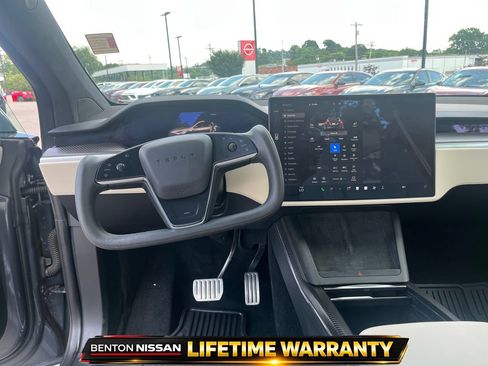 Used 2022 Tesla Model X Plaid AWD/4WD image 15