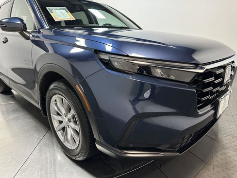 Used 2025 Honda CR-V EX-L image 3