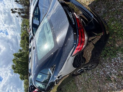 Used 2025 Nissan Sentra SV image 8