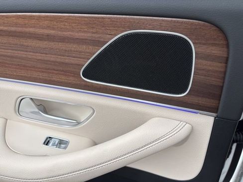 Used 2025 Mercedes-Benz GLE 350 4MATIC image 18