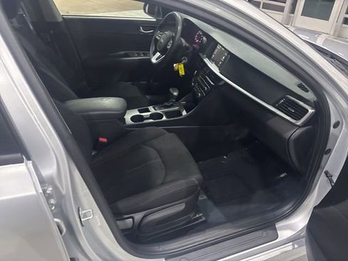 Used 2020 Kia Optima LX FWD image 35