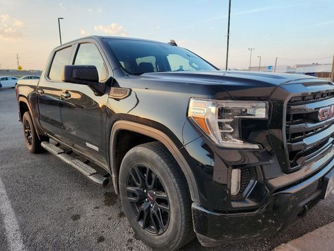 Used 2021 GMC Sierra 1500 Elevation image 3