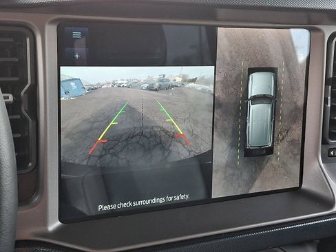 Used 2023 Ford Bronco Outer Banks w/ Sasquatch Package image 18