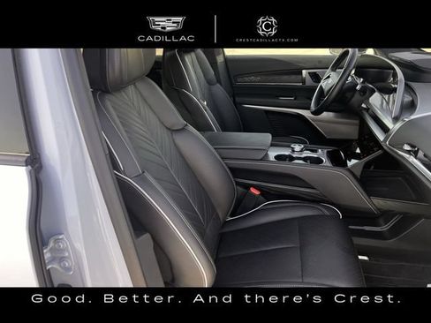 Certified 2026 Cadillac Vistiq Sport w/ LPO, Floor Liner Package AWD/4WD image 24