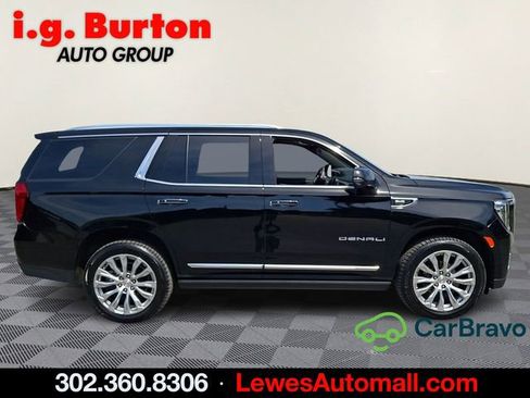 Used 2022 GMC Yukon Denali AWD/4WD image 7