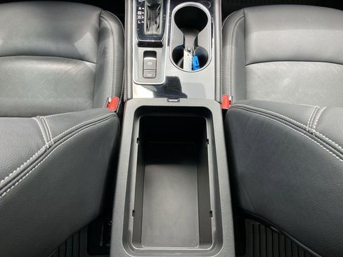 Used 2023 Nissan Altima 2.5 SL FWD image 21