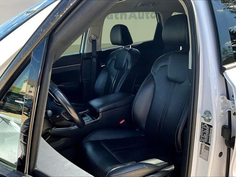 Used 2021 Kia Sorento S image 23