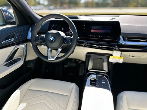 New 2026 BMW X1 xDrive28i w/ Technology Package image 10