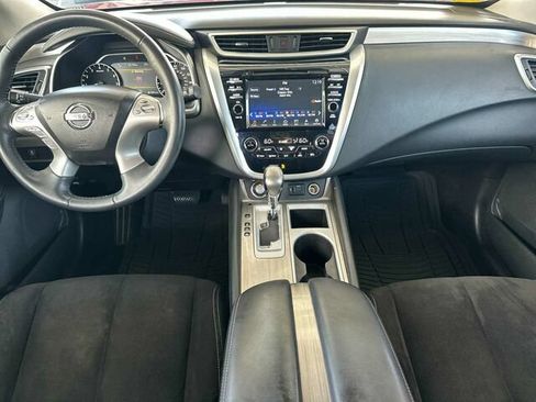 Used 2018 Nissan Murano SV FWD image 20