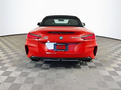 Used 2025 BMW Z4 M40i w/ Premium Package RWD image 8
