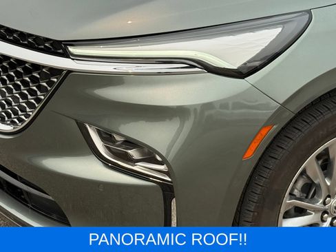 Used 2023 Buick Enclave Avenir w/ Avenir Technology Package AWD/4WD image 15