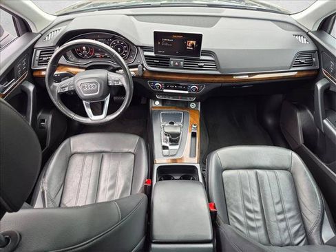 Used 2018 Audi Q5 2.0T Premium Plus AWD/4WD image 17