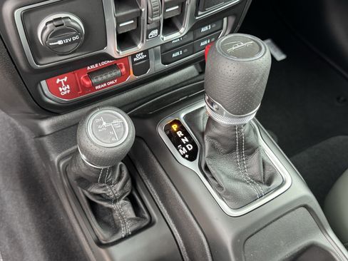 New 2026 Jeep Gladiator Mojave AWD/4WD image 20