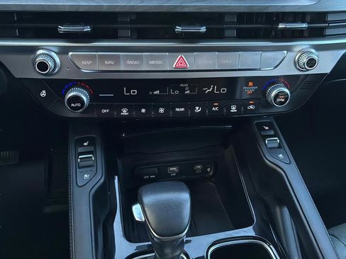 Used 2023 Kia Telluride EX X-Line AWD/4WD image 13