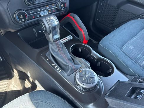 Used 2024 Ford Bronco Heritage Edition AWD/4WD image 15