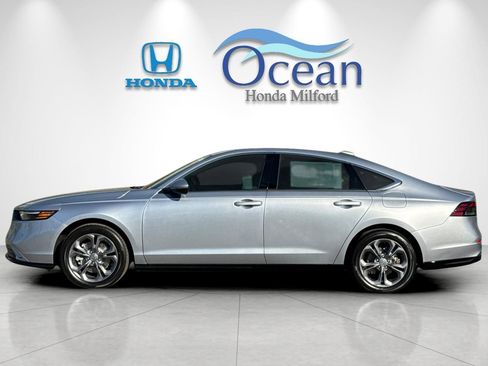 New 2026 Honda Accord EX-L image 2