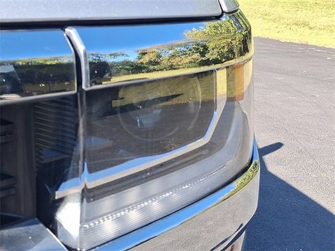 Used 2019 Chevrolet Silverado 1500 LT image 13