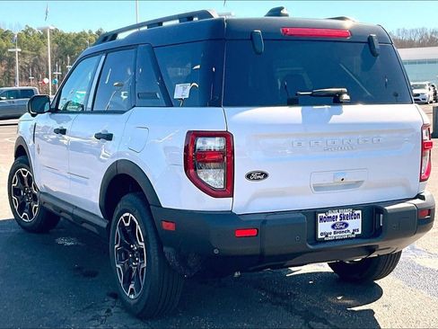 New 2026 Ford Bronco Sport Outer Banks w/ Outer Banks Tech Package+ AWD/4WD image 3