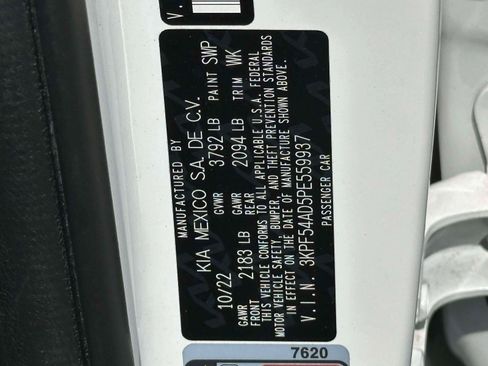 Used 2023 Kia Forte GT-Line w/ GT-Line Premium Package FWD image 16