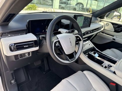 New 2026 Lincoln Aviator Black Label w/ Dynamic Handling Package AWD/4WD image 14
