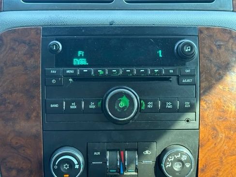 Used 2007 Chevrolet Tahoe LT RWD image 4