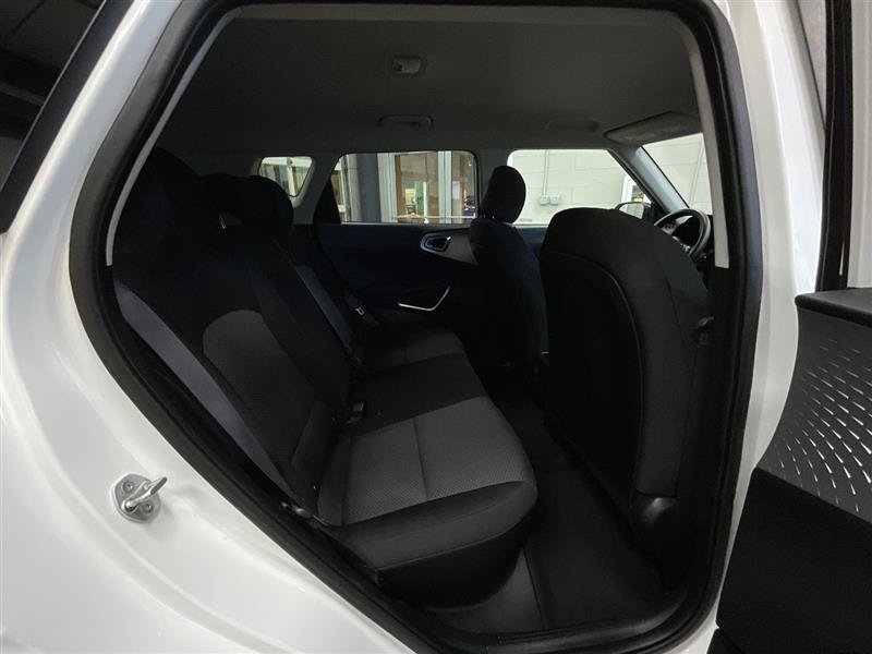 Used 2020 Kia Soul LX FWD image 26