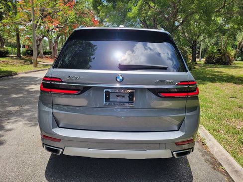 Used 2026 BMW X7 xDrive40i AWD/4WD image 6