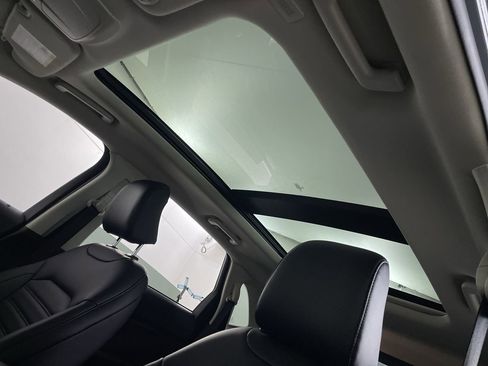 Used 2024 Ford Edge SEL w/ Convenience Package AWD/4WD image 19