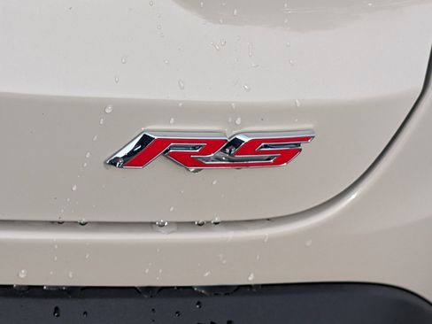 New 2026 Chevrolet Trax RS w/ Sunroof Package image 6