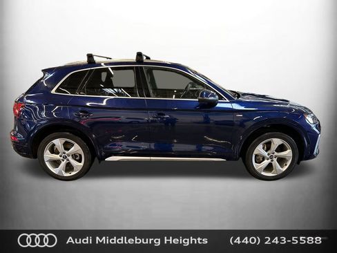 Used 2023 Audi Q5 2.0T Prestige w/ Prestige Package image 10