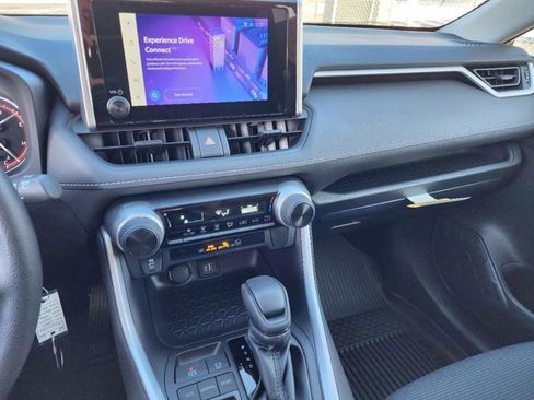 Used 2023 Toyota RAV4 LE FWD image 29