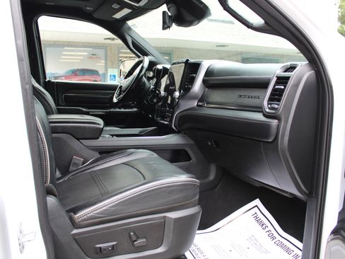 Used 2021 RAM 2500 Limited AWD/4WD image 18