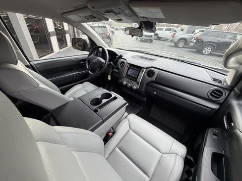 Used 2019 Toyota Tundra SR image 6