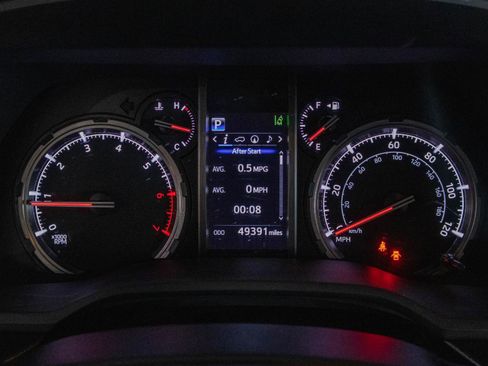 Used 2023 Toyota 4Runner Limited AWD/4WD image 16
