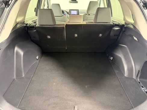 Used 2020 Toyota RAV4 XLE FWD image 21