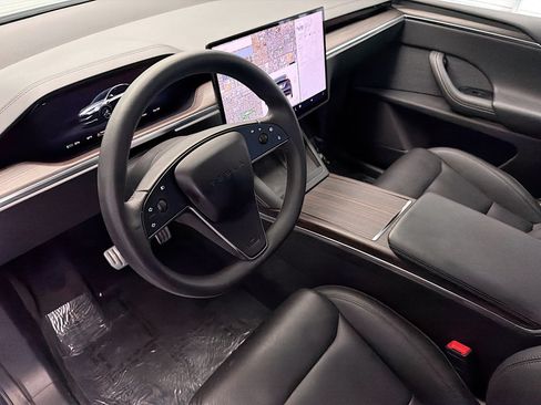 Used 2024 Tesla Model X AWD/4WD image 7