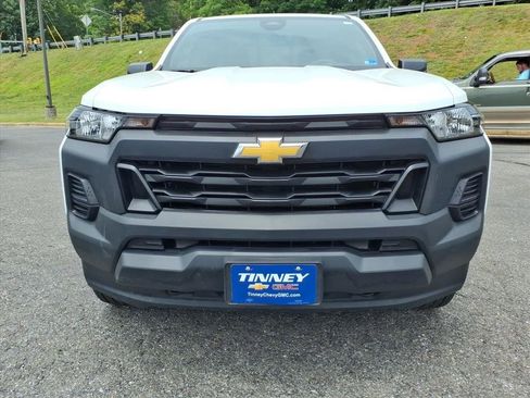 Used 2024 Chevrolet Colorado W/T w/ WT Convenience Package AWD/4WD image 8