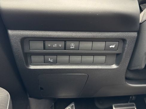 New 2026 Mitsubishi Outlander SEL Black Edition AWD/4WD image 17