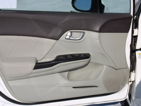 Used 2012 Honda Civic EX-L image 10