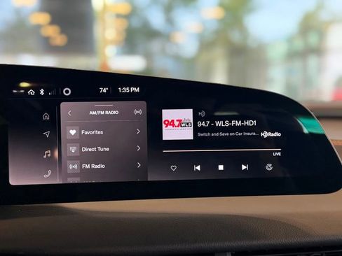 Used 2025 Lucid Air Touring AWD/4WD image 31