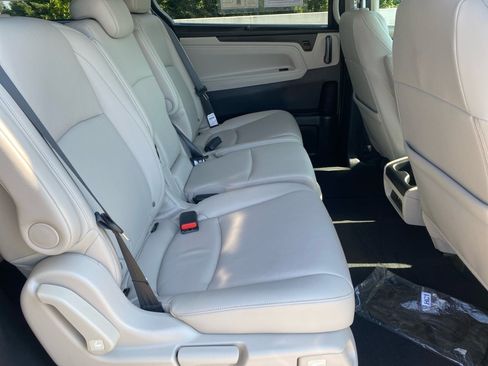 Certified 2026 Honda Odyssey EX-L image 33