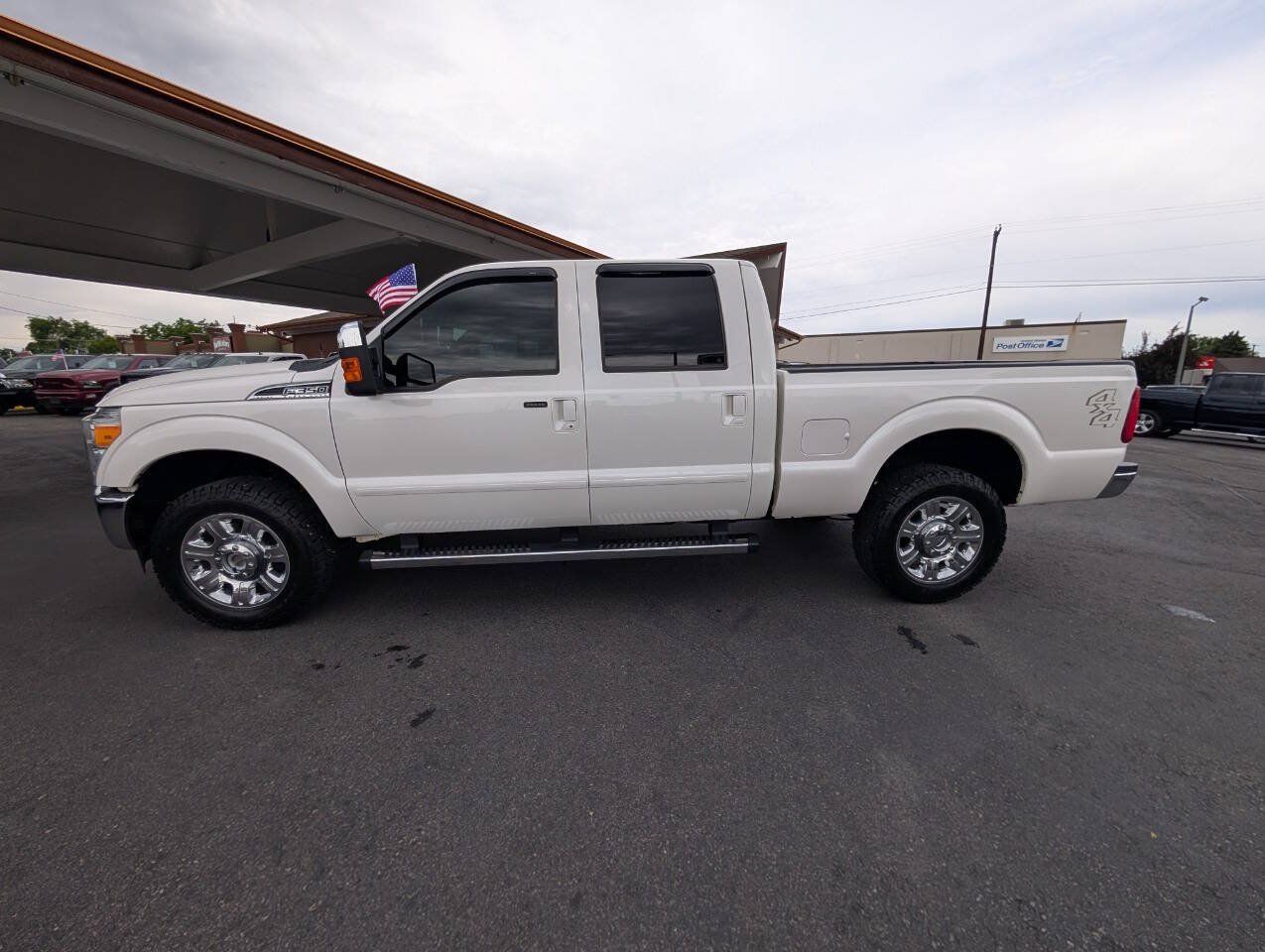 Used 2014 Ford F350 Lariat w/ Lariat Ultimate Package AWD/4WD image 4