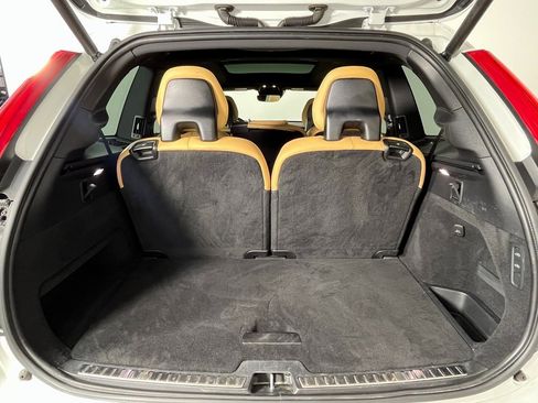 Used 2021 Volvo XC90 T8 Inscription w/ Advanced Package image 19